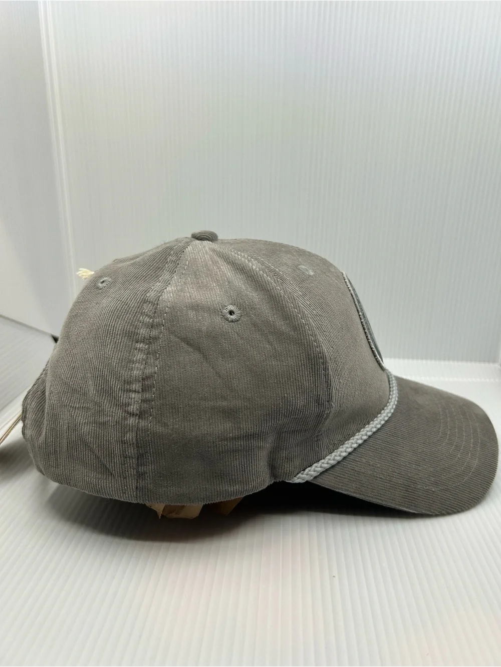 NWT Smokey Bear Patch Corduroy “Yours To Enjoy” National Parks Rope Hat